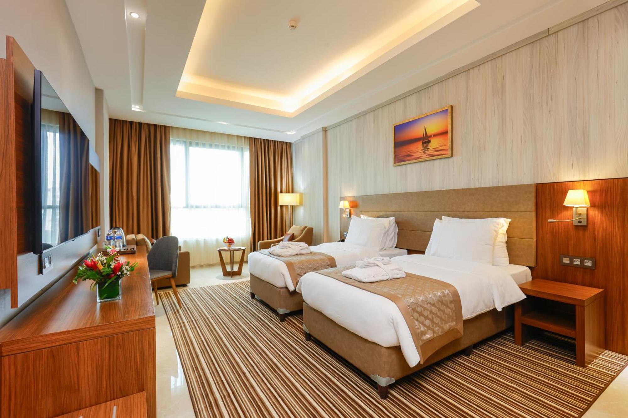 Byblos Hotel Абиджан Экстерьер фото